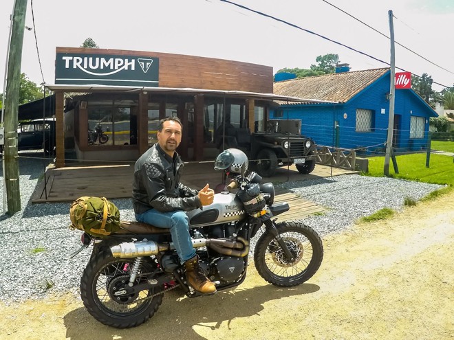 O customizador Celio Dobrucki contará como foi sua experiência a bordo de uma Triumph Scrambler em viagem ao Uruguai. | Arquivo pessoal/Celio Dobrucki