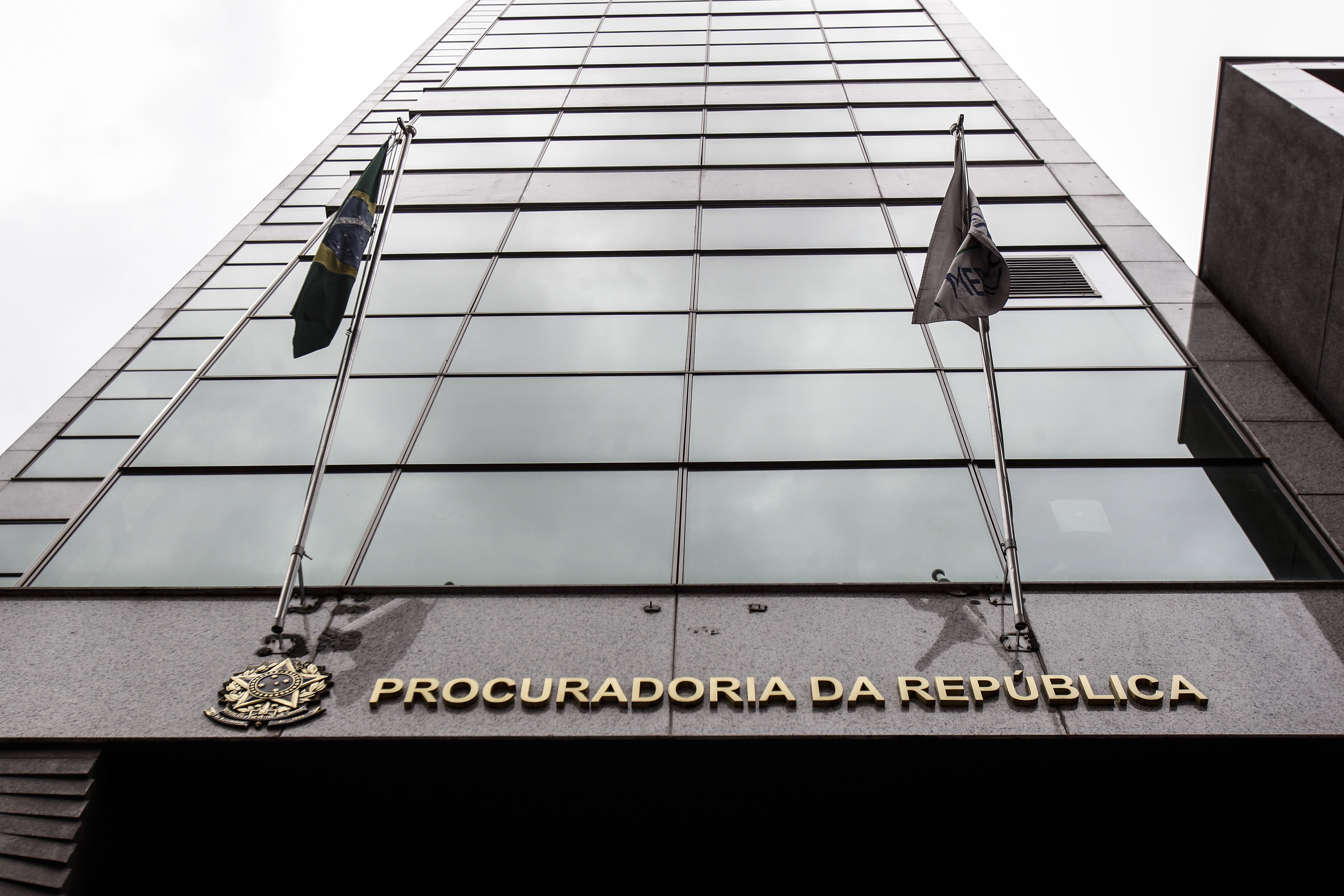 Mais de 50% dos procuradores e subprocuradores do Ministério Público Federal recebem acima do teto constitucional. | Daniel Castellano/Gazeta do Povo