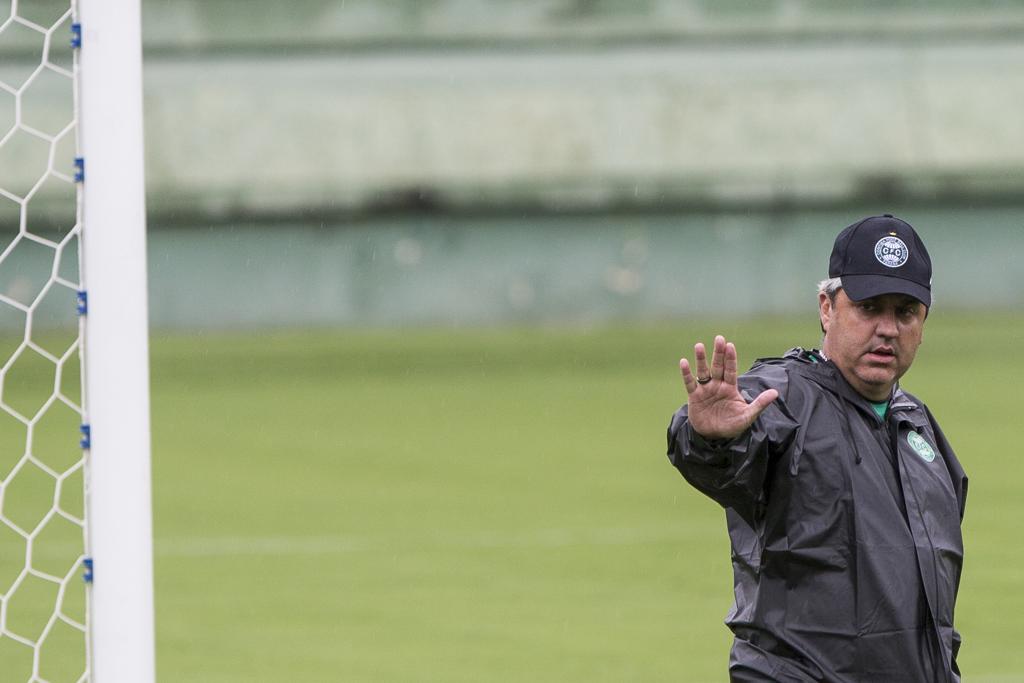 Kleina critica imediatismo por resultado dentro do Coritiba. | Marcelo Andrade/Gazeta do Povo