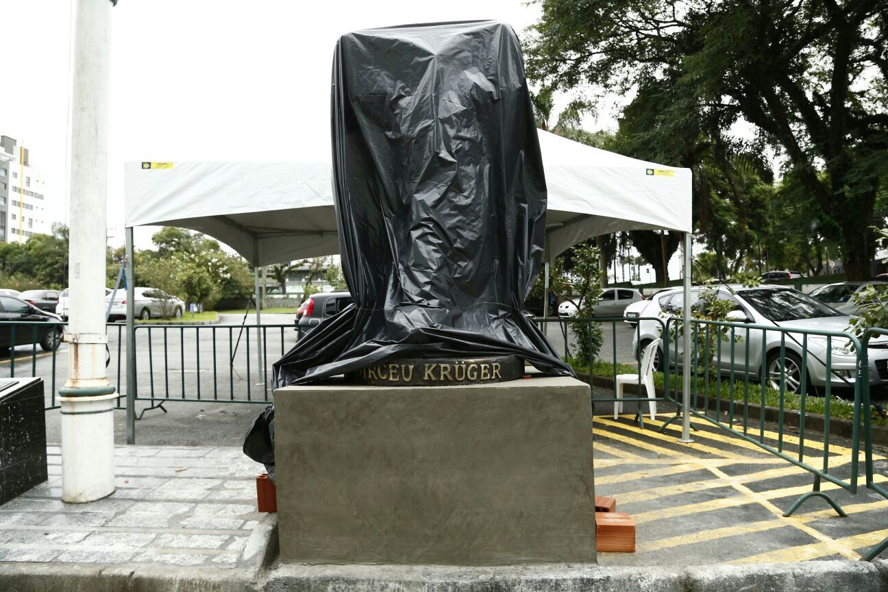 Monumento em homenagem a Krüger será inaugurado nesta quarta-feira. | Hugo Harada/Gazeta do Povo