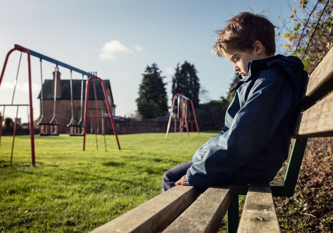 Combater o bullying virou lei: escolas e clubes devem criar meios de conscientizar e prevenir a prática. | Bigstock