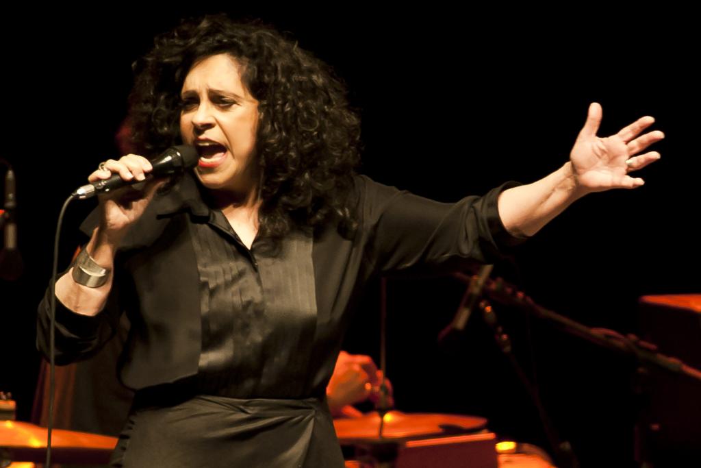 Gal apresenta a turnê “Estratosférica” com a participação de MIlton. | Marcelo Andrade/ / Gazeta do Povo