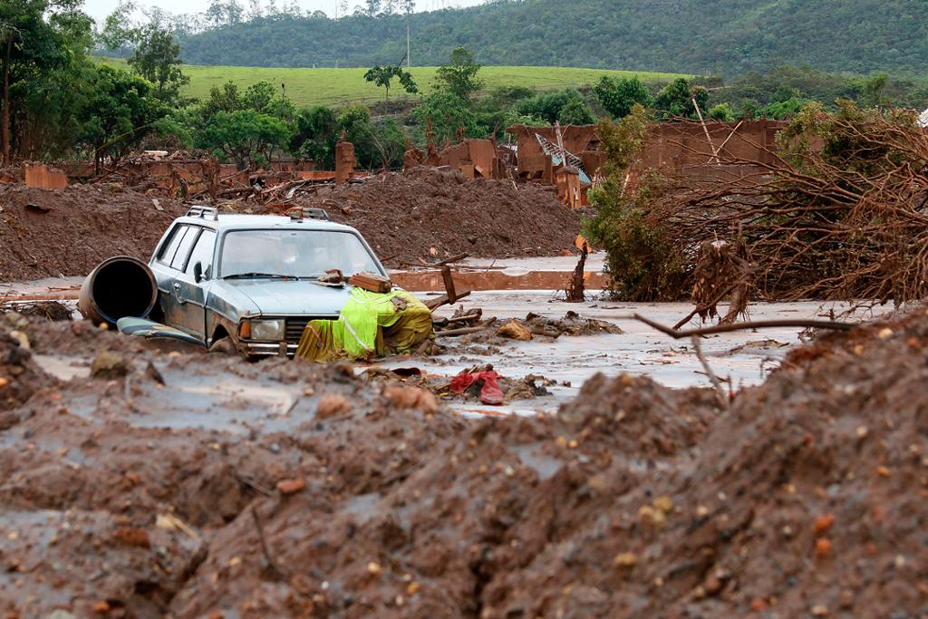 Distrito de Bento Rodrigues, em Mariana, foi varrido pelo mar de lama | Rogério Alves/TV Senado/Fotos Públicas