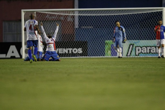 O Toledo surpreendeu no primeiro tempo com o gol de Tácio. | Jonathan Campos Gazeta do Povo