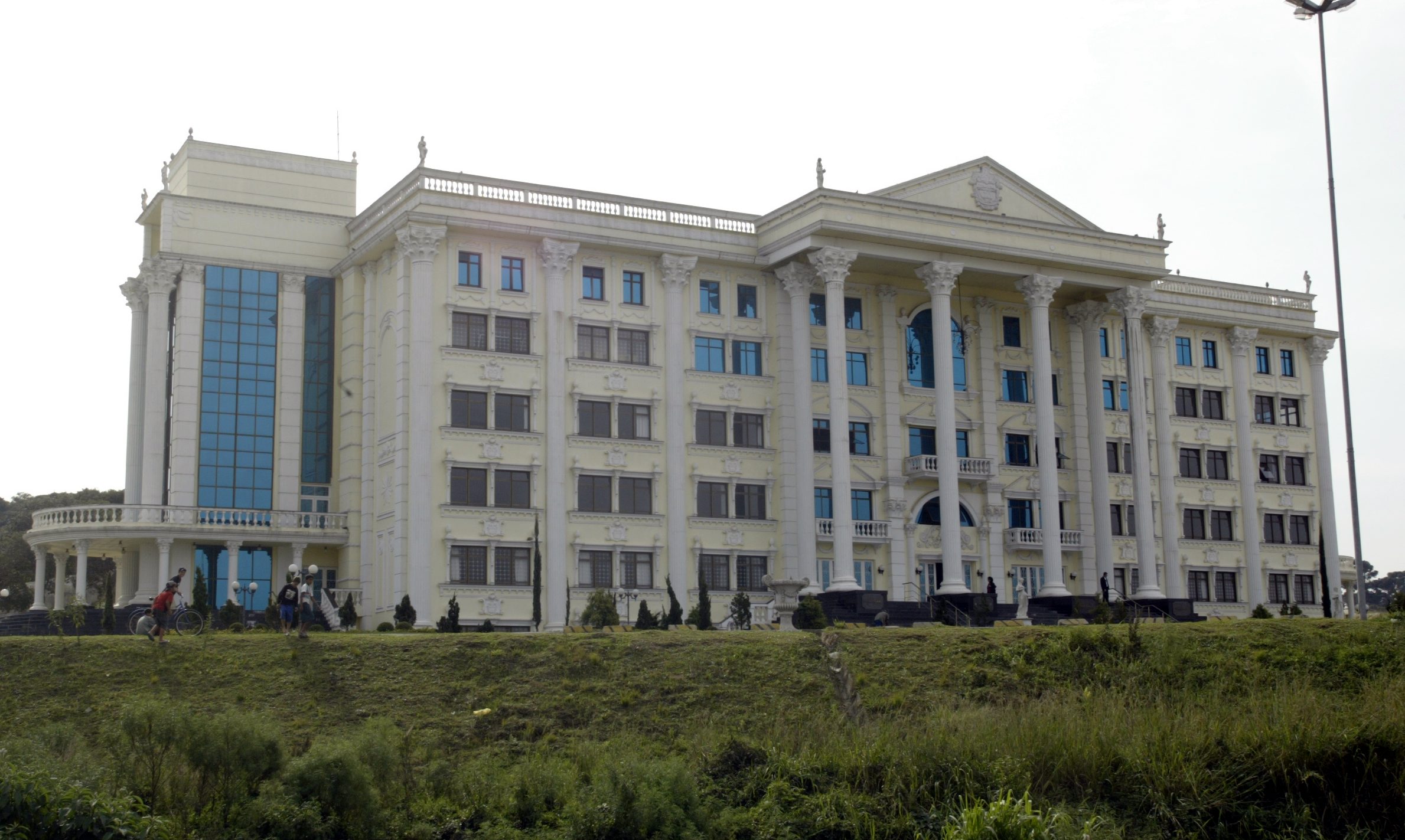 O Centro Universitário Campos de Andrade (Uniandrade) | Daniel Castellano/Gazeta do Povo