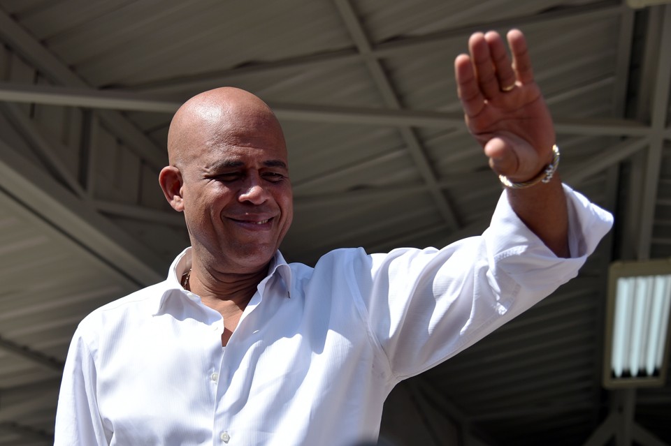 Sem sucessor para Michel Martelly, Haiti precisa costurar acordo para garantir governabilidade | HECTOR RETAMAL/AFP
