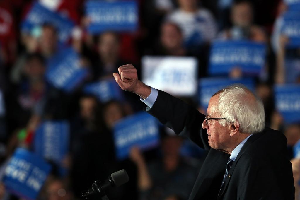 Sanders conquistou a vitória nas primárias de New Hampshire, após derrota por pequena diferença em Iowa | SPENCER PLATT/AFP