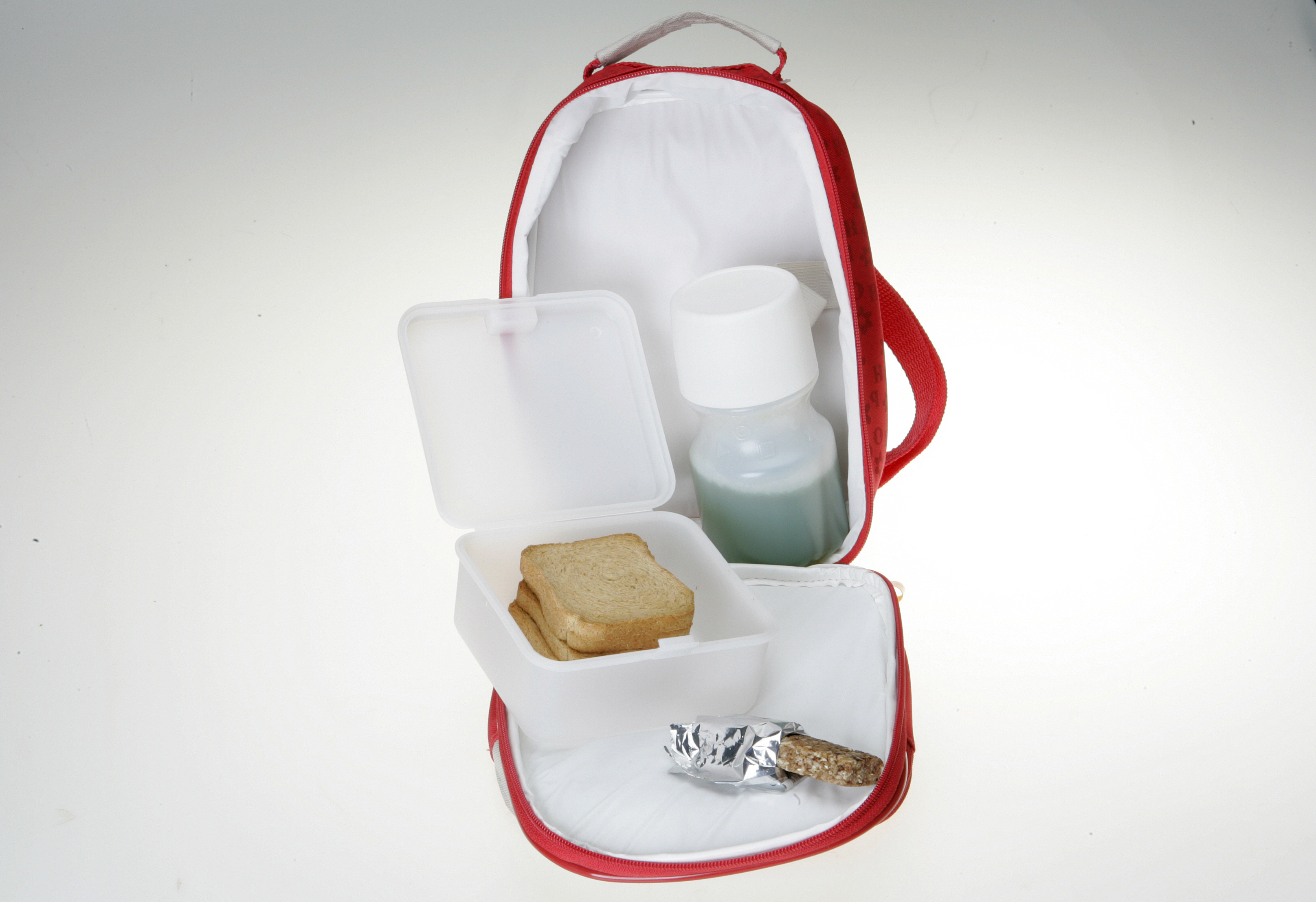 Na lancheira, a dica é evitar bebidas açucaradas. | Antônio More/Gazeta do Povo