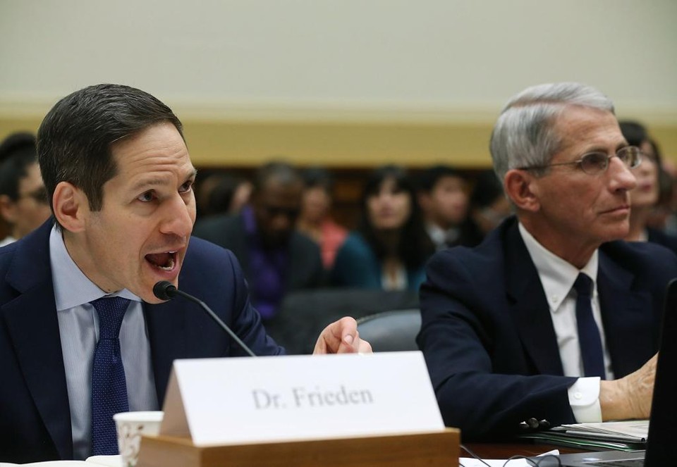 Thomas Frieden, do CDC, fala ao Congresso dos EUA | MARK WILSON/AFP