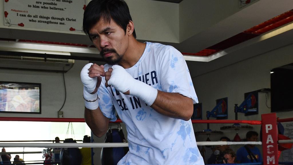 Nike quebrou contrato com Manny Pacquiao após declaração do boxeador de que animais são melhores que gays. | TED ALJIBE/AFP