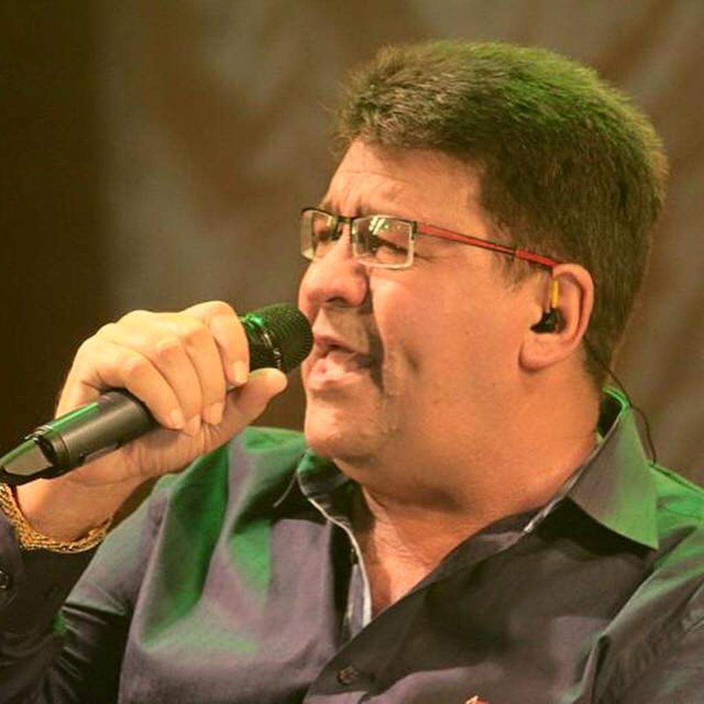 Paranaense fez sucesso ao lado do irmão com canções como “Canarinho Prisioneiro”. | Divulgação/Facebook