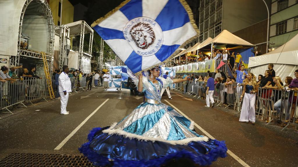Desfile da Mocidade Azul, campeã do carnaval 2015 | Henry Milléo/Gazeta do Povo