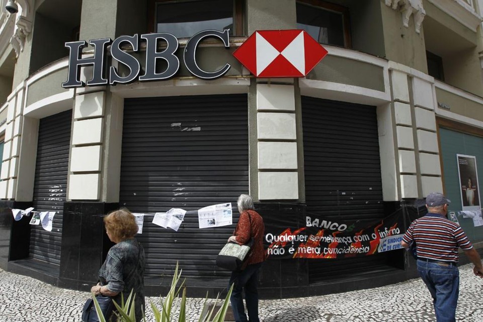 Paralisação foi organizada pelo Sindicato dos Bancários | Antonio More/Gazeta do Povo