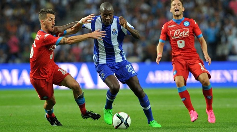 Transferência do francês Gianelli Imbula do Porto para o Stoke City foi a mais cara da janela de transferências da Europa. | Futebol Clube do Porto/