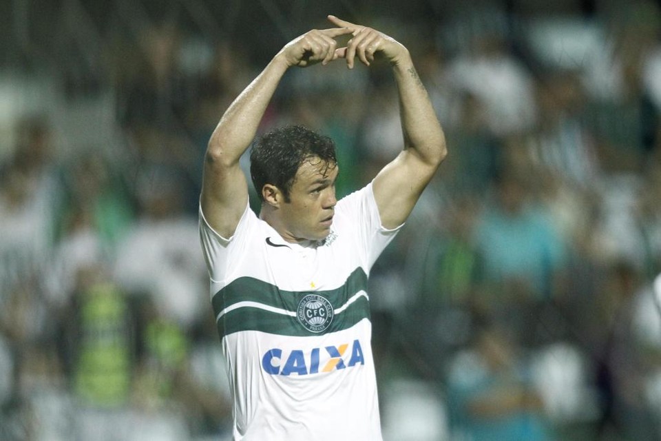 Kléber marcou dois gols do Coritiba contra o Operário. | Jonathan Campos/Gazeta do Povo