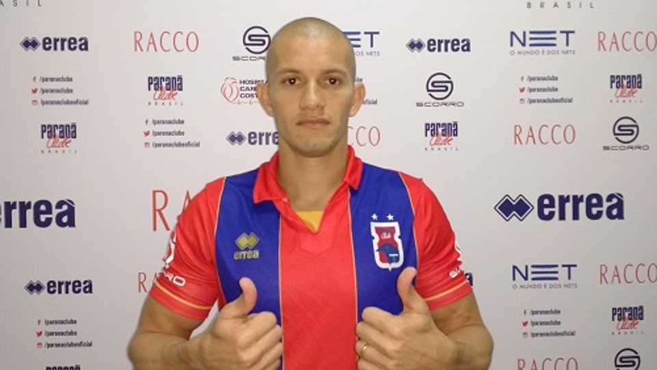 Com contrato até o fim do Estadual, Nei quer usar a sua experiência a favor do Tricolor. | Divulgação/Paraná Clube