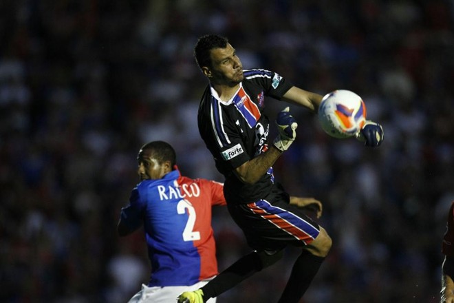 Depois do gol sofrido, o Paraná foi para cima do Toledo. | Jonathan Campos Gazeta do Povo