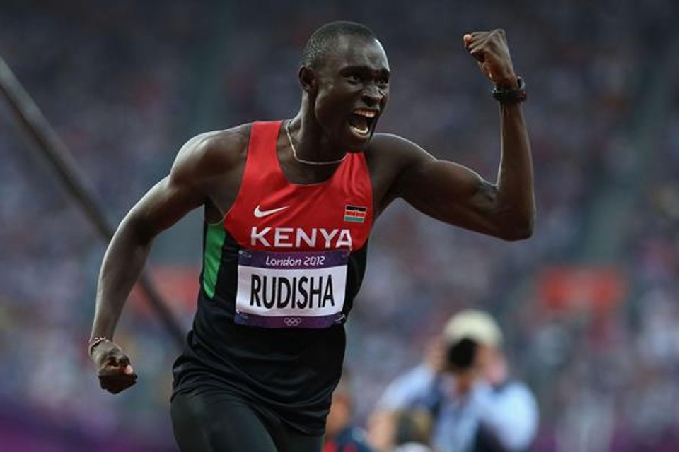 David Rudisha comemora ouro nos 800 m em Londres-2012: país ameaça não vir ao Rio por causa do surto de vírus zika. | /