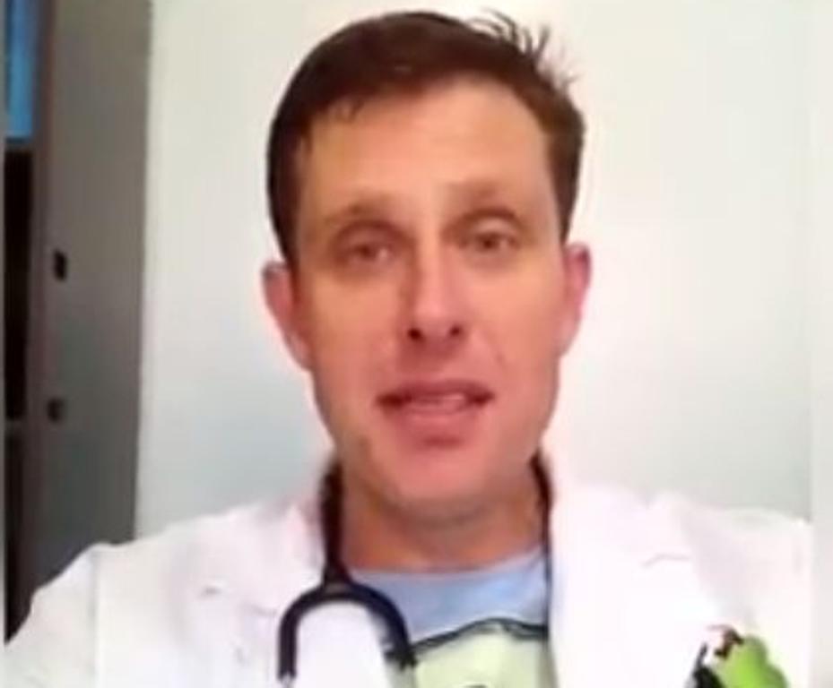 | Reprodução/Facebook