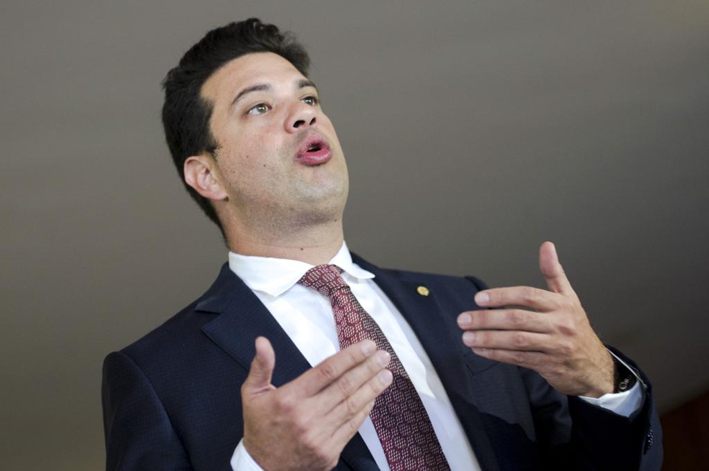 Leonardo Picciani venceu Hugo Motta na disputa pela liderança do PMDB na Câmara. | Marcelo Camargo/Agência Brasil