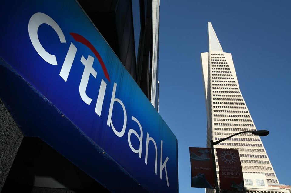 O Citigroup está em fase inicial do processo de venda e começa agora a transferência das operações para o Citi Holdings, unidade onde são alocadas as operações que a instituição pretende vender | JUSTIN SULLIVAN/AFP