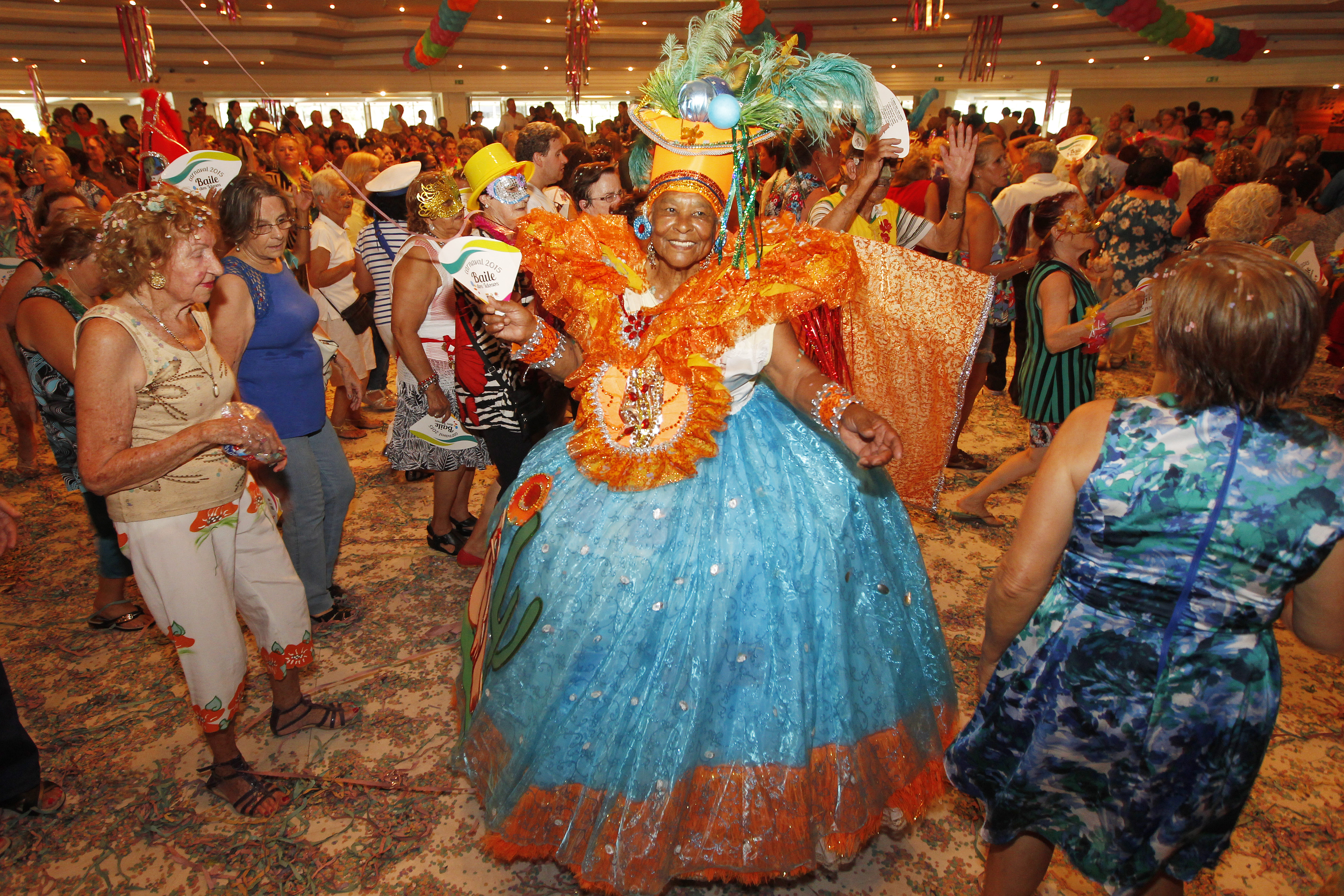 Baile de carnaval dos idosos do Clube Curitibano | Antônio More/Gazeta do Povo/Arquivo