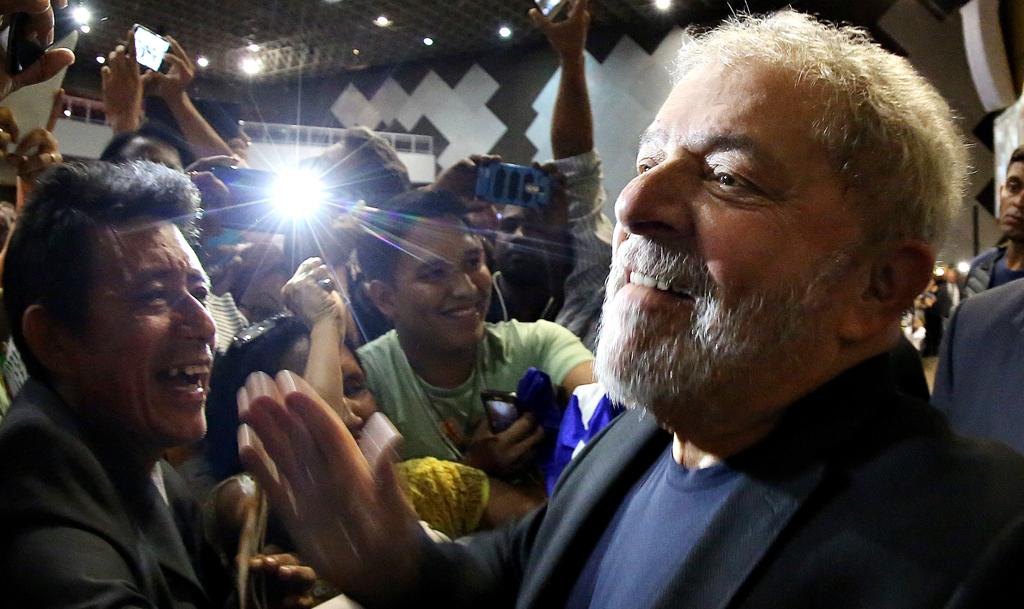 Cada vez mais as investigações na Lava Jato e na Zelotes se aproximam do ex-presidente Lula. | Ricardo Stuckert/ Instituto Lula/Fotos Públicas