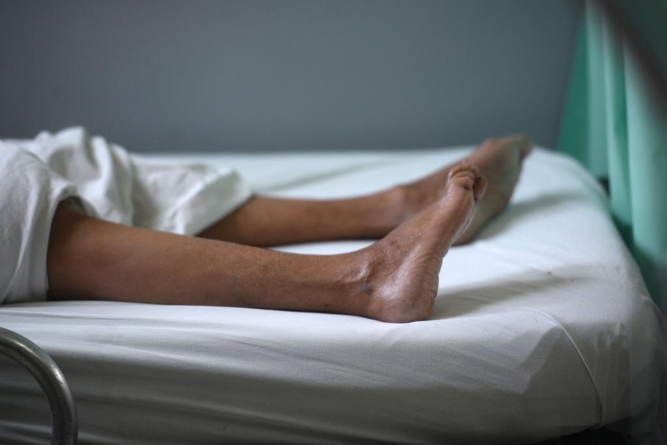 Em sua apresentação clássica, a síndrome de Guillain-Barré causa perda de sensibilidade nos membros e paralisia facial | Marvin RECINOS/AFP
