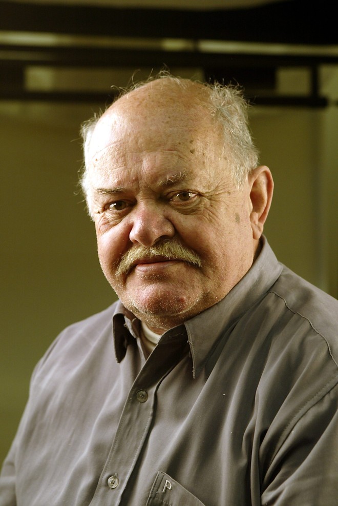 Em dois perfis publicados pela Gazeta do Povo, Cid contou como se deu sua formação de fotógrafo e historiador. Parte do que sabia aprendeu no balcão da sapataria do pai, na Avenida Batel. | DANIEL CASTELLANO/DANIEL CASTELLANO