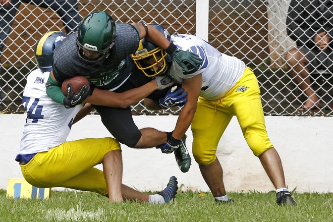 Jogo do Guardians Saints X Coritiba Crocodiles no campo do Imperial Futebol Clube | Antônio More/Gazeta do Povo