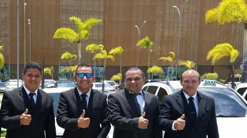 Motoristas da Gold Táxi 9001, de Fortaleza. Serviço premium foi lançado por sete motoristas da capital cearense em agosto do ano passado. | Gold Taxi/Divulgação