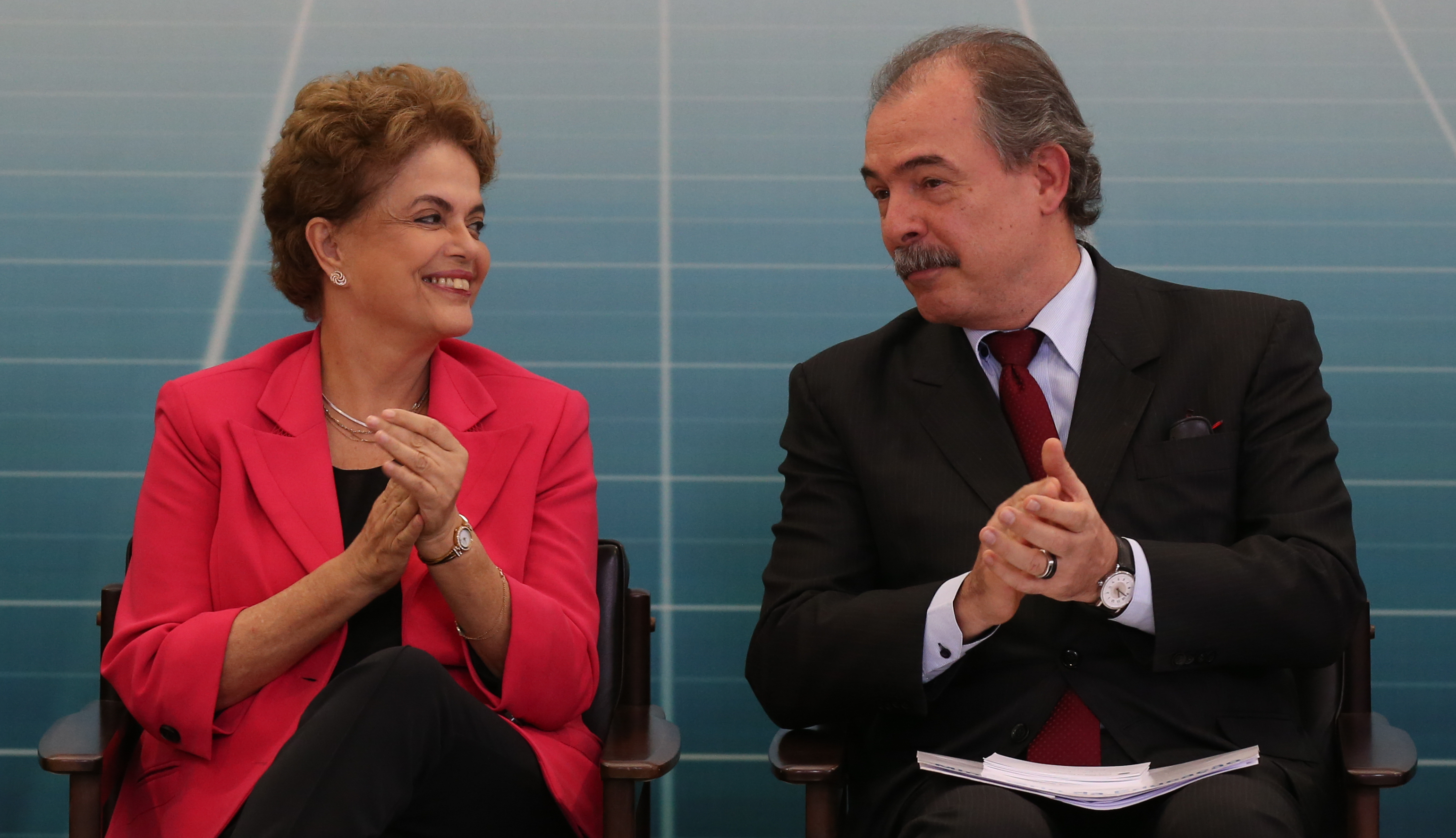 Dilma e Mercadante: reunião de emetgência para discutir a situação do ministro. | LULA MARQUES/Agência PT