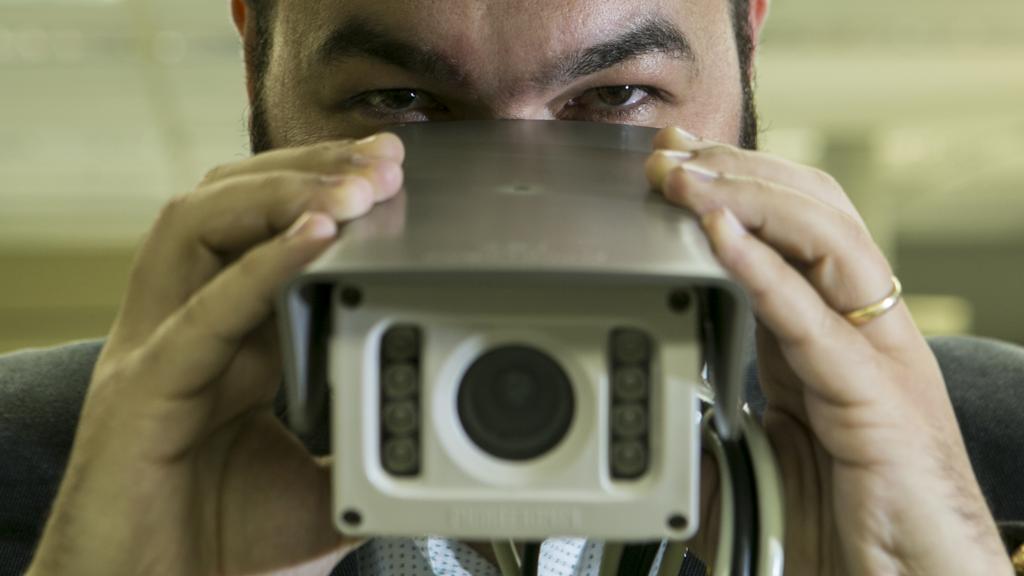 Sylvio Calixto, diretor comercial: “Não queremos reduzir nossa presença no mercado de radares, e sim crescer mais rápido em outras áreas”. | Marcelo Andrade/Gazeta do Povo