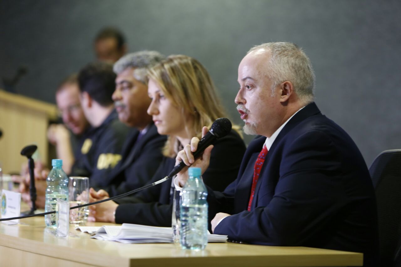 Procuradores e policiais da força-tarefa da Lava Jato falam com a imprensa sobre a 26.ª fase da Lava Jato. | Henry Milleo/Gazeta do Povo