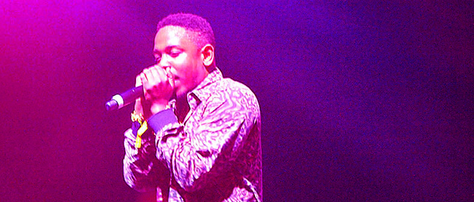 Lamar lançou “untitled, unmastered” sem nenhum aviso. | Jon Elbaz/Wikimedia Commons