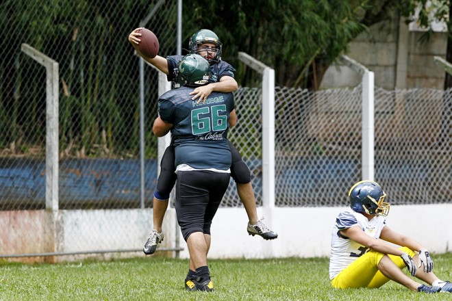 Jogo do Guardians Saints X Coritiba Crocodiles no campo do Imperial Futebol Clube | Antônio More/Gazeta do Povo