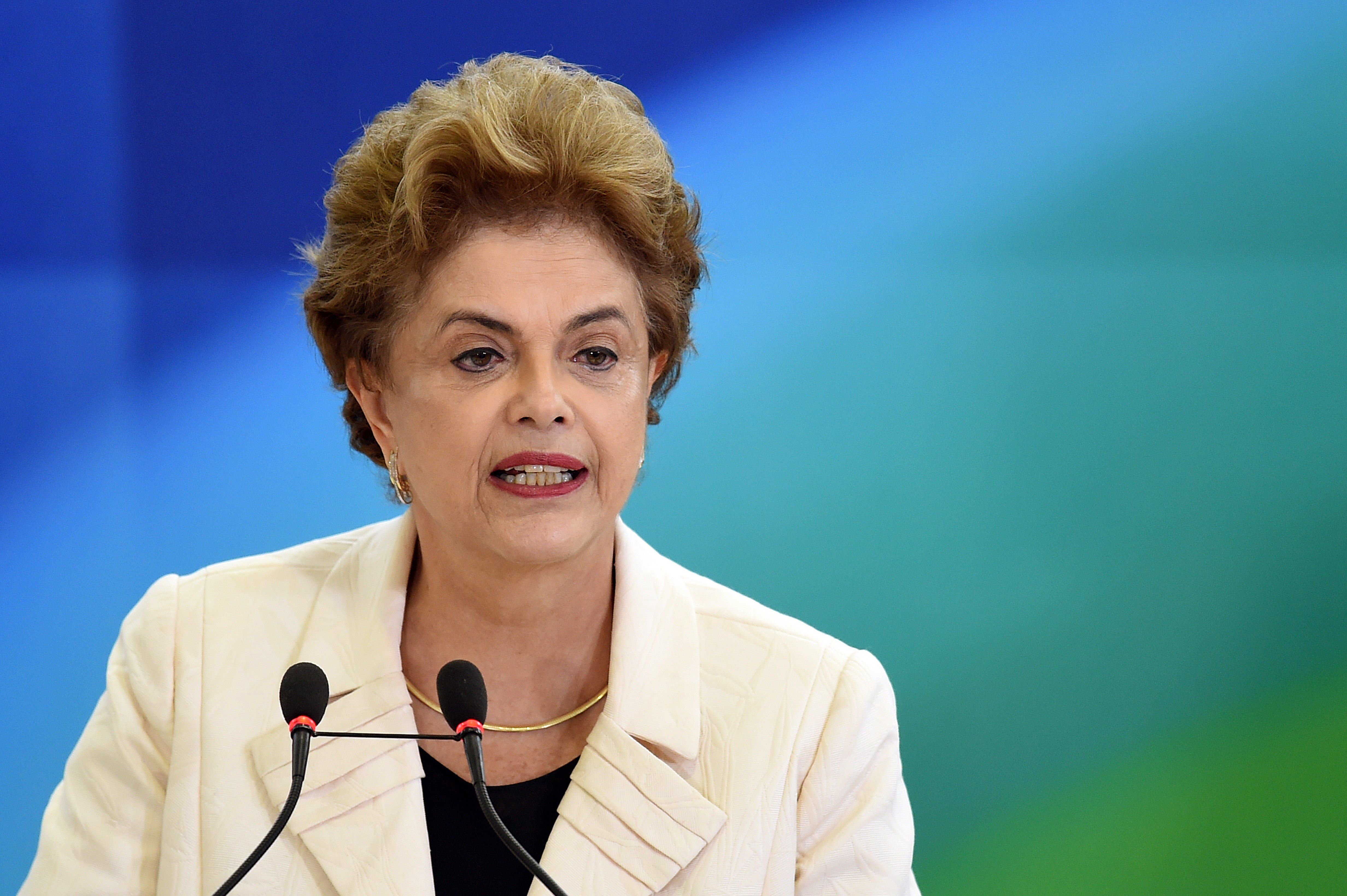 Planalto monta nova estratégia para investigar as gravações dos telefonemas envolvendo a presidente Dilma. | Evaristo Sá/AFP