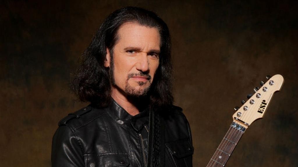 Bruce Kulick, ex-Kiss se apresenta em Curitiba