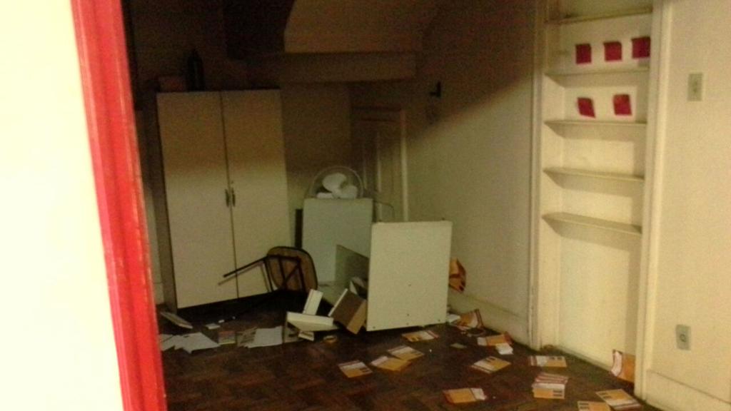 Imóvel foi arrombado e equipamentos danificados | Divulgação/PT