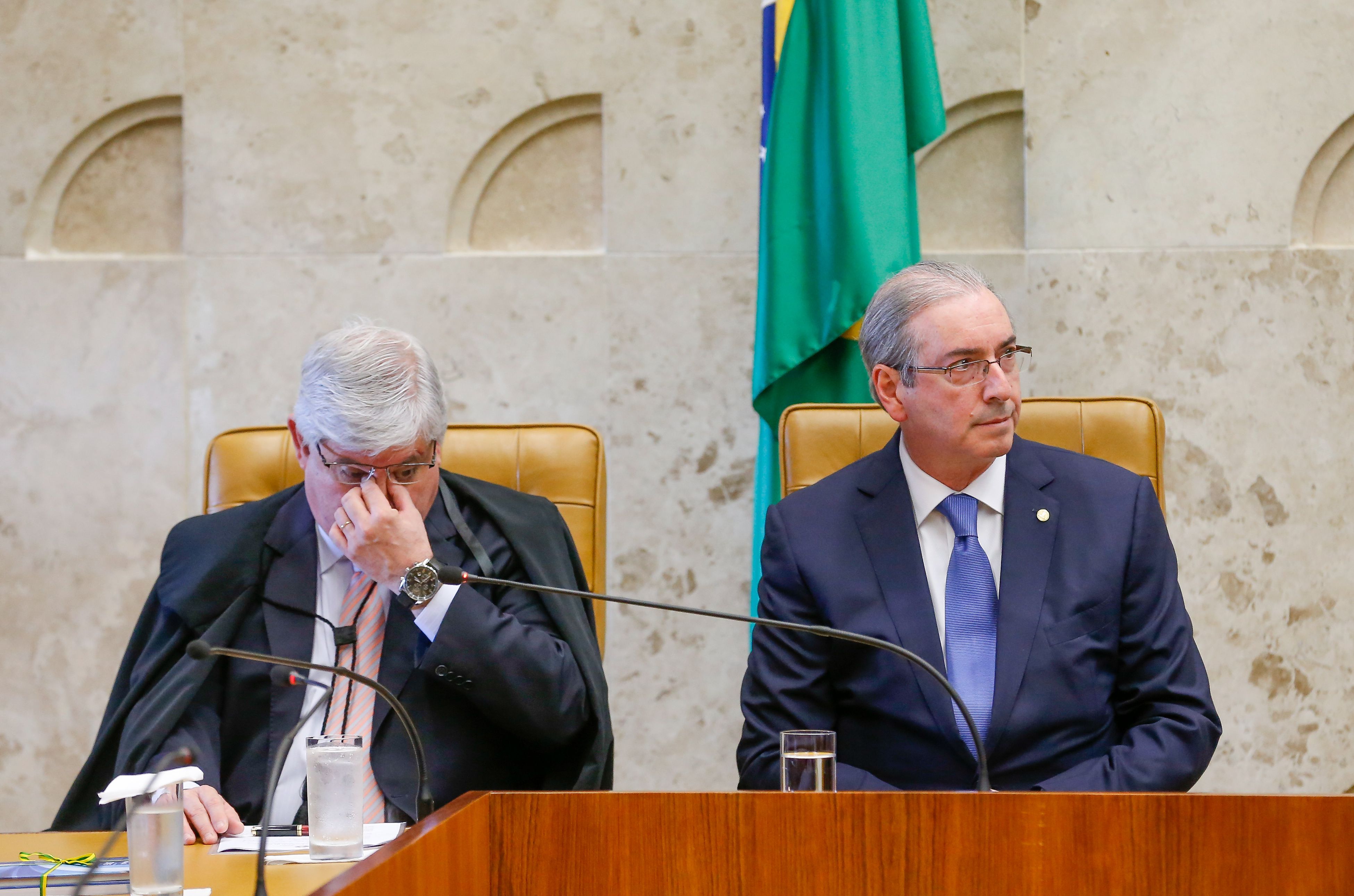 Rodrigo Janot (esquerda) e Eduardo Cunha: procurador é contra recurso da Câmara que questiona decisão do STF sobre impeachment | Pedro Ladeira/Folhapress