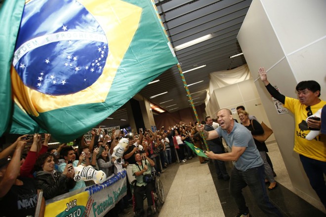 Wanderlei Silva animou simpatizantes antes de chegada de Bolsonaro. | Marcelo Andrade Gazeta do Povo