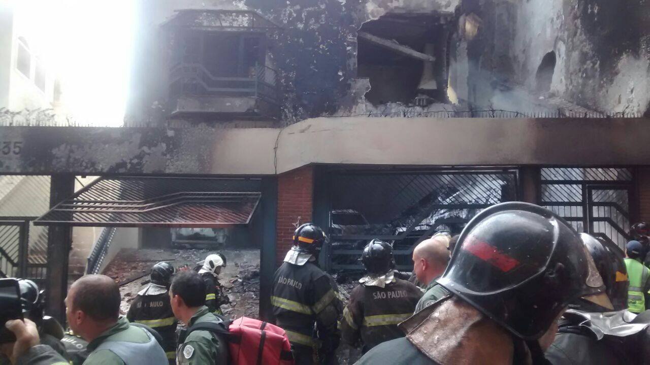 Avião caiu sobre residência em São Paulo | CBPMESP/Fotos Públicas