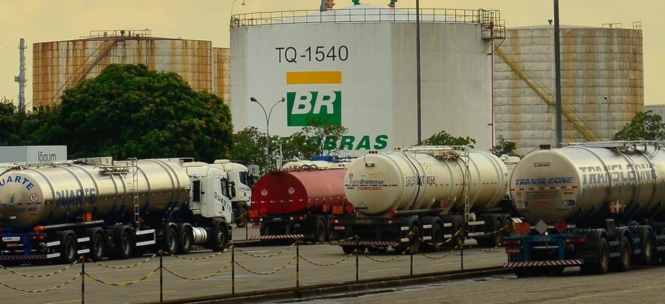 Quem aderir ao plano receberá indenização proporcional ao tempo de serviço, idade e salário. | Rovena Rosa/Agência Brasil