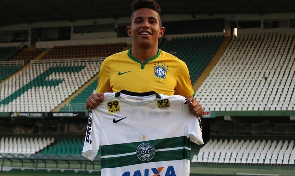 Lateral Dodô, revelado pelo Coxa, disputou o Mundial Sub-17 no ano passado. | Divulgação/Coritiba