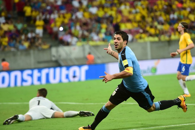 Suárez comemora gol do Uruguai contra o Brasil. | CHRISTOPHE SIMON/AFP