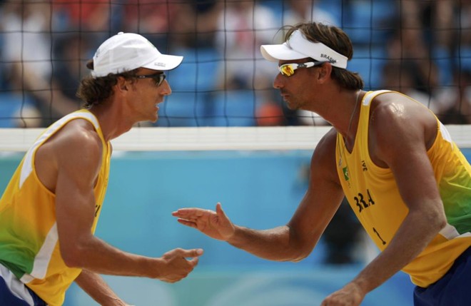 Emanuel e Ricardo na conquista do bronze na Olimpíada Pequim-2008. | gk/CARLOS BARRIA