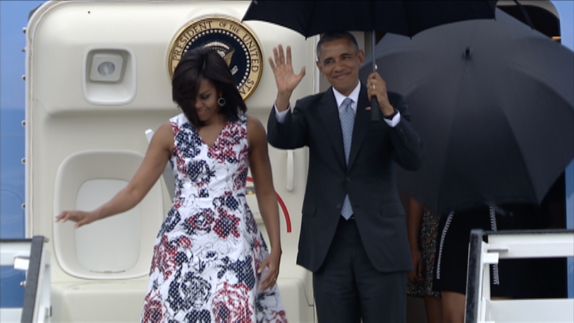 Presidente Barack Obama e a primeira dama Michelle desembarcam em Havana | /AFP