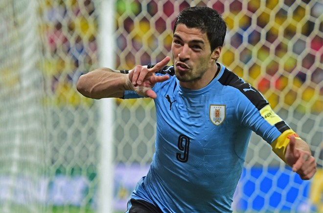 Suárez comemora gol do Uruguai contra o Brasil. | CHRISTOPHE SIMON/AFP