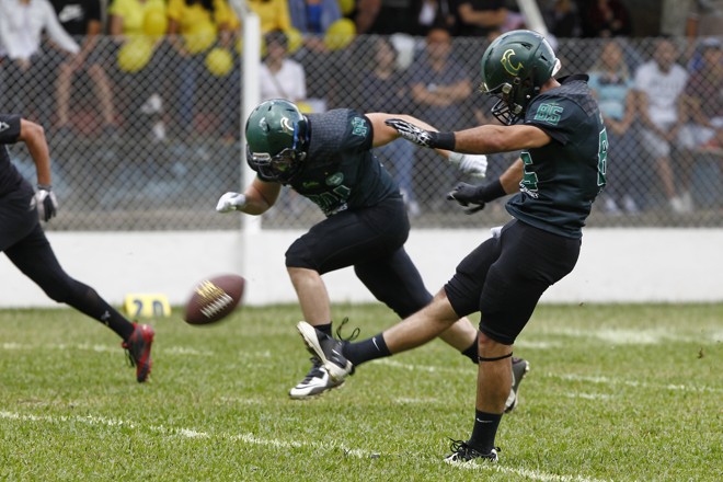 Jogo do Guardians Saints X Coritiba Crocodiles no campo do Imperial Futebol Clube | Antônio More/Gazeta do Povo
