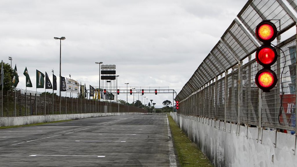 Sinal vermelho na Stock Car: denúncia de manipulação de resultados domina os bastidores antes da abertura da temporada. | Antônio More/Gazeta do Povo